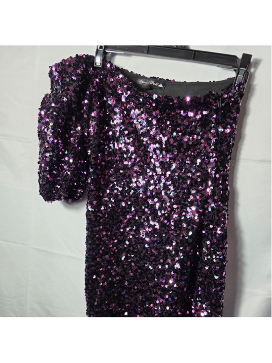 unbranded Dresses & Skirts - Purple sequin bodycon dress with one short sleeve Size: S #glamour #party #bodyc